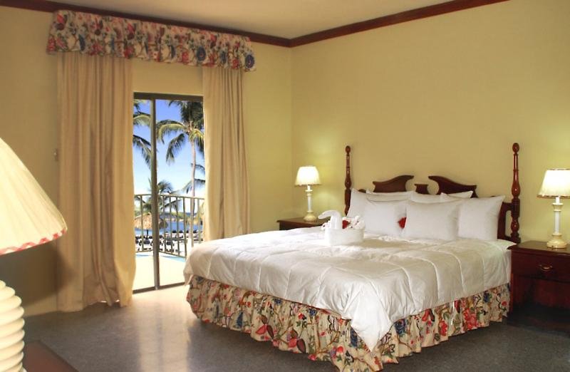 Hotel Rooms On The Beach Negril