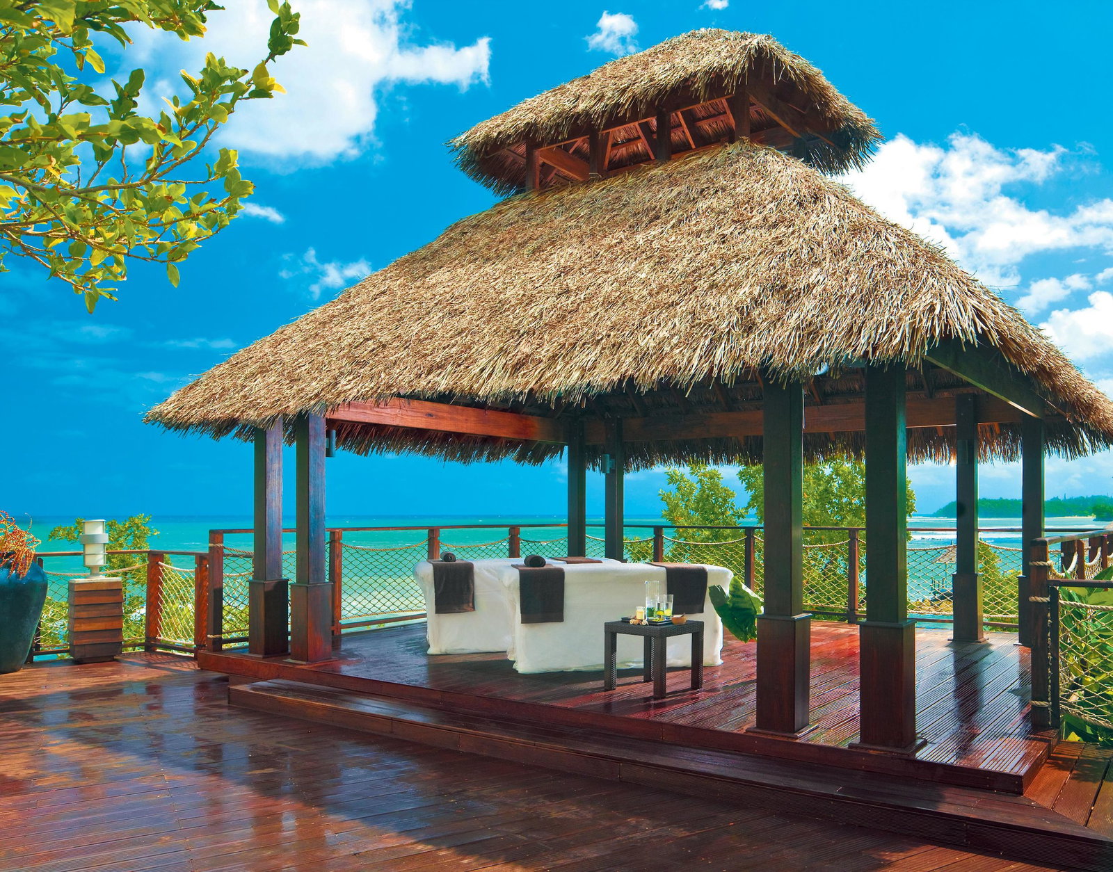Sandals Ochi