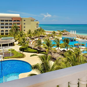 Hotel Iberostar Selection Rose Hall Suites cazare Jamaica
