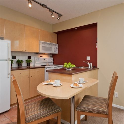 Hotel Lord Stanley Suites On The Park