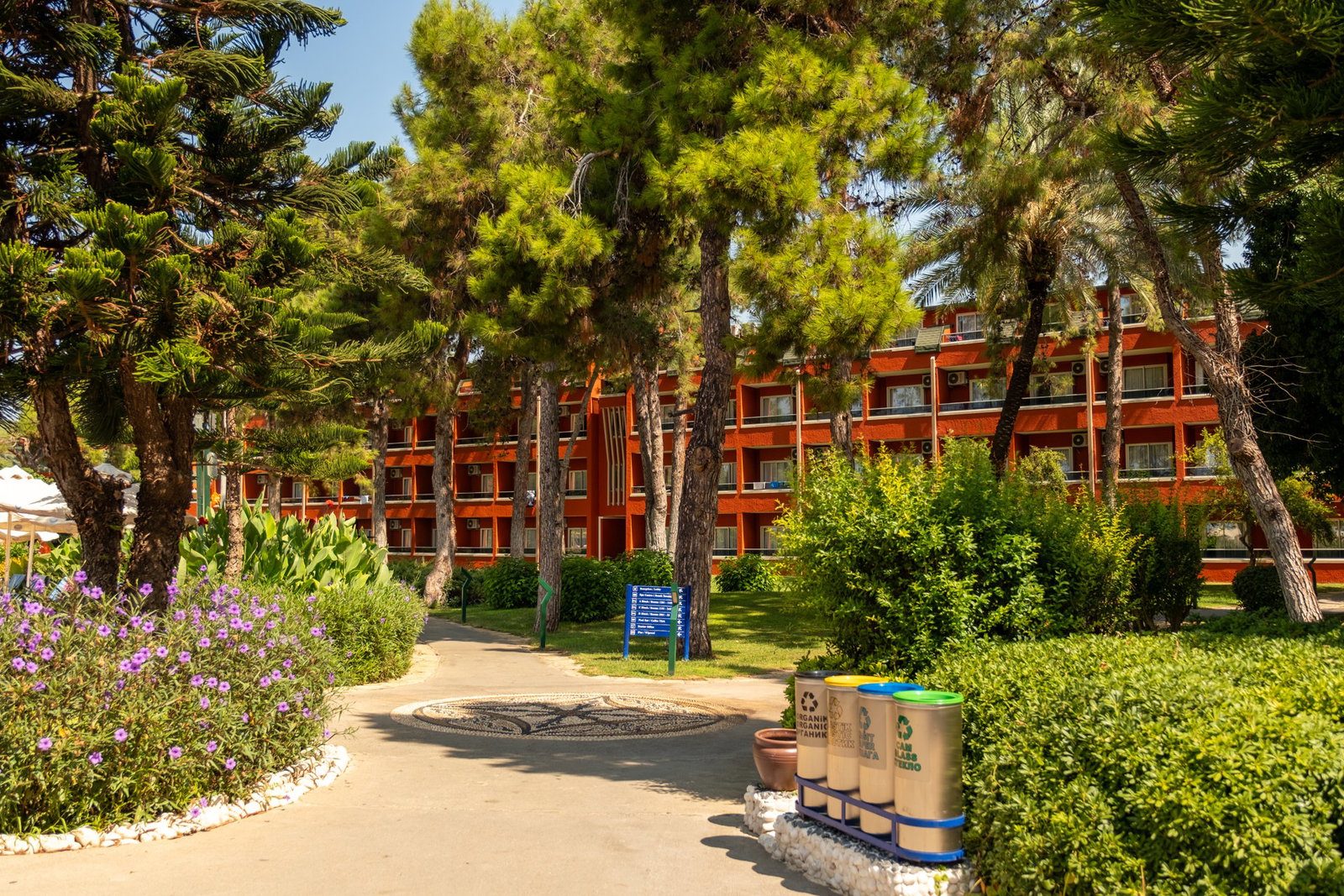 dal travel Aqi Pegasos Club