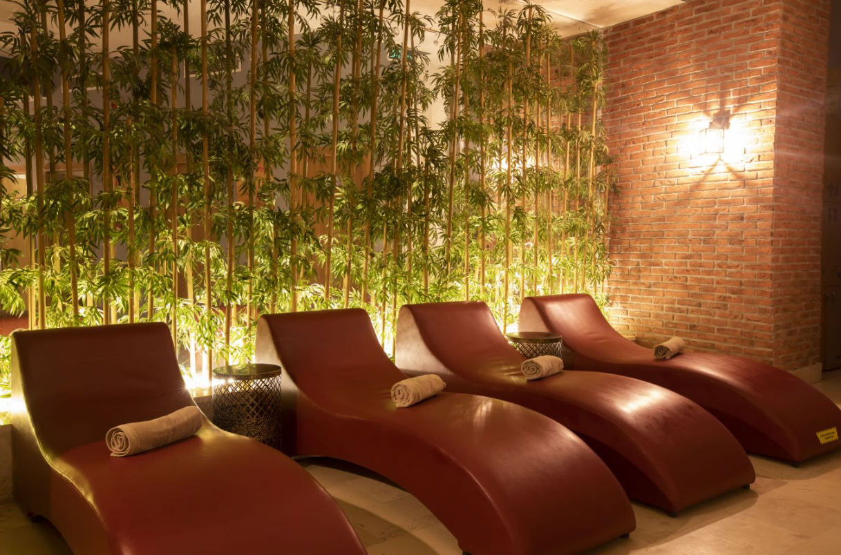 Hotel Club Falcon Hotel