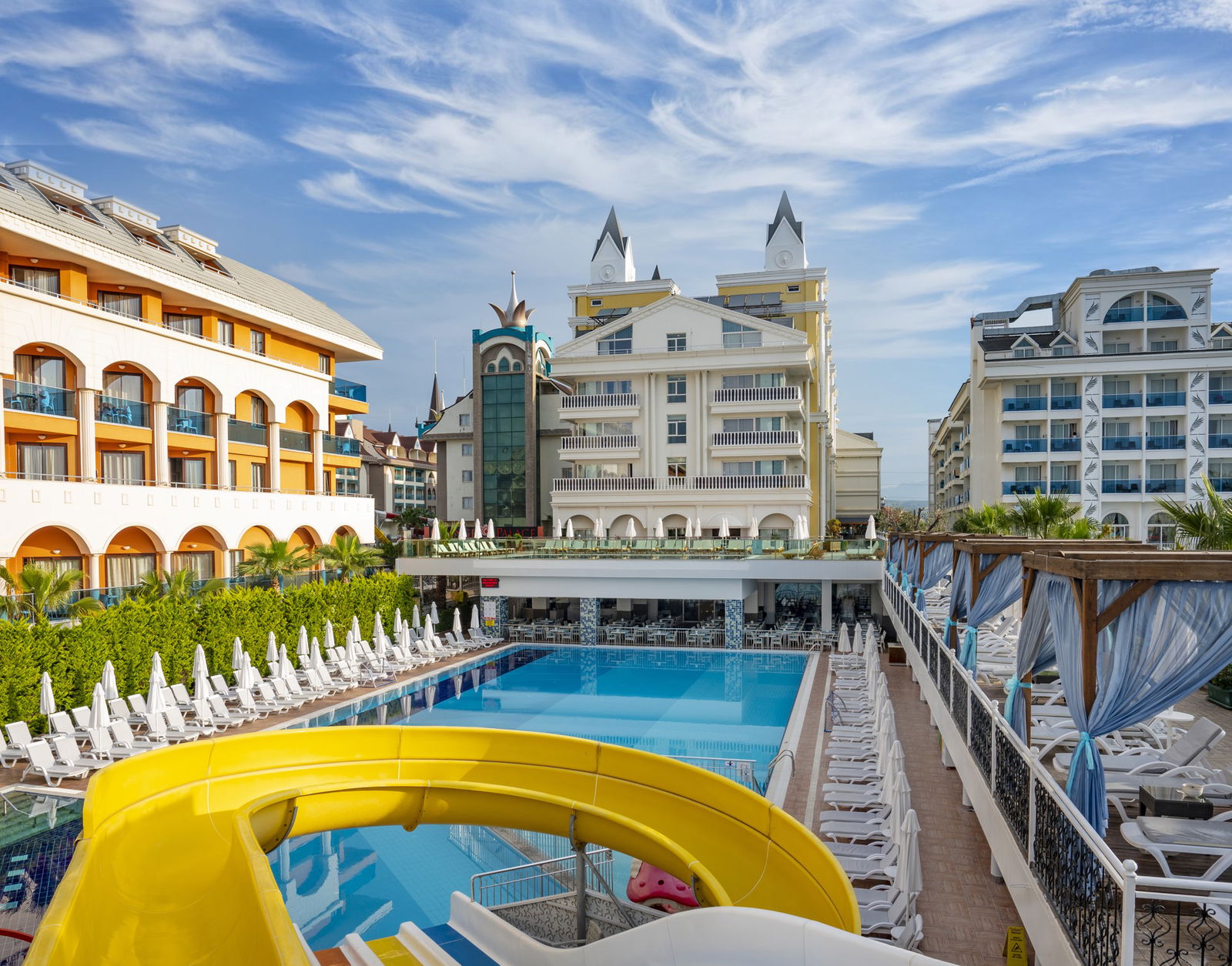 Hotel Dream World Resort