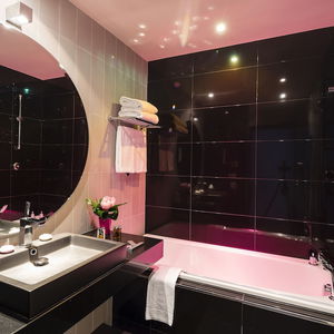 Hotel Le Canberra cazare Cannes