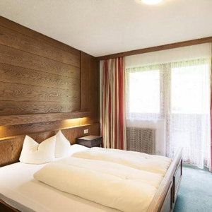 Hotel Steuxner cazare Neustift im Stubaital