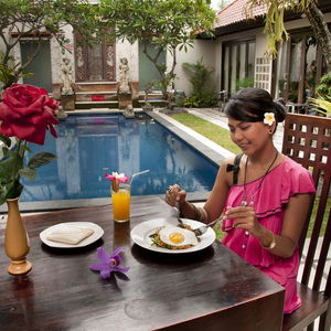 Sejur Puri Sindhu Mertha Suite vacanta Bali