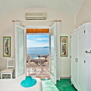 Hotel Villa La Tartana cazare Positano