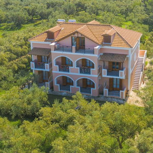 Hotel Kavos Psarou Studios And Apartments cazare Psarou