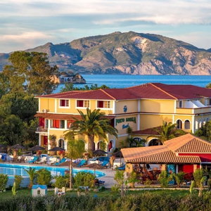Hotel Porto Koukla Beach cazare Agios Sostis