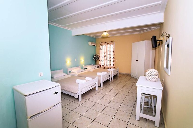 Apple Hotel