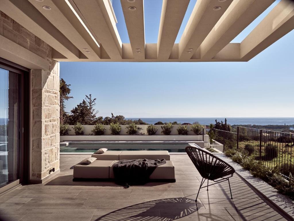 Hotel Alexandra Seaview Luxurious Villa, By Thinkvilla
