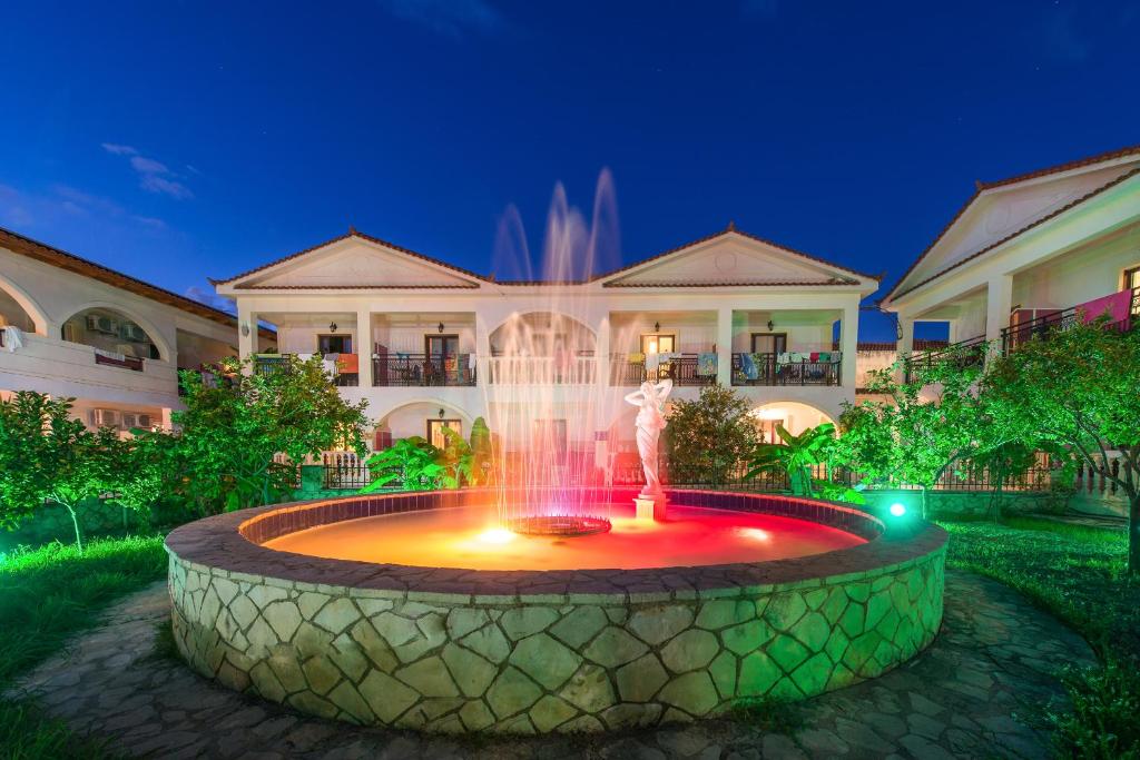 dal travel Canadian Hotel