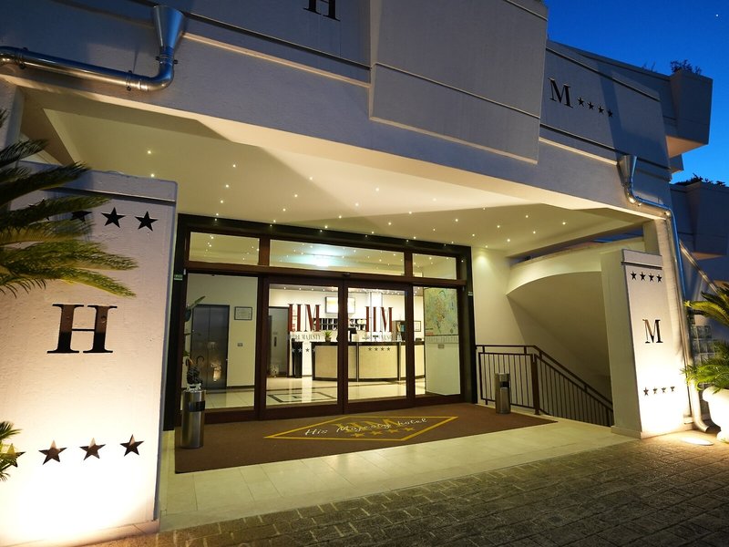 His Majesty Hotel
