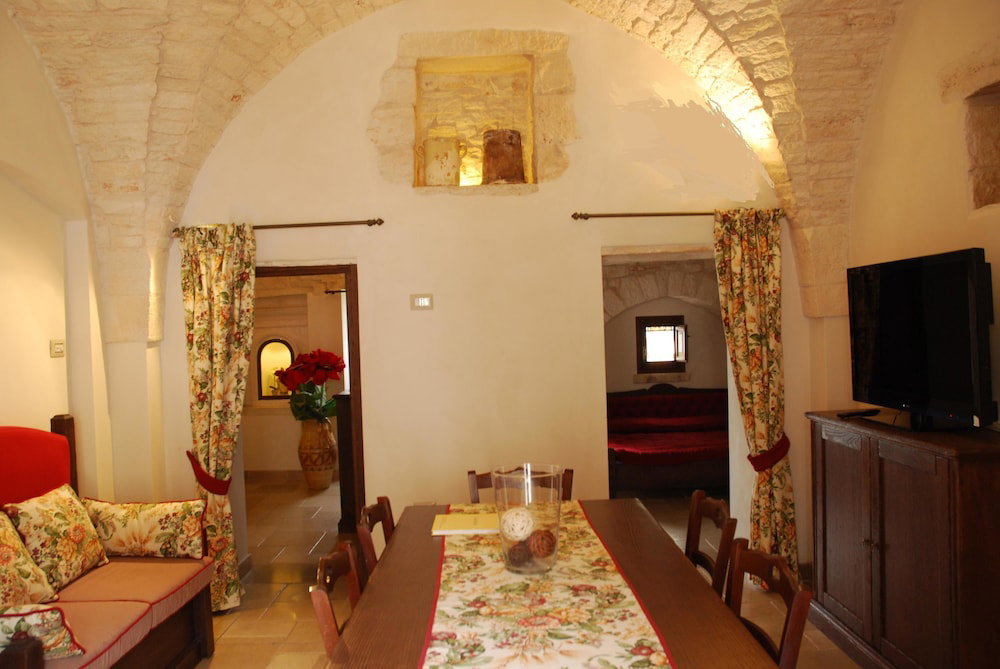 Trulli E Puglia