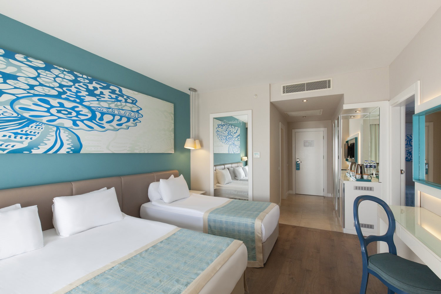 dal travel Seashell Resort Spa Hotel