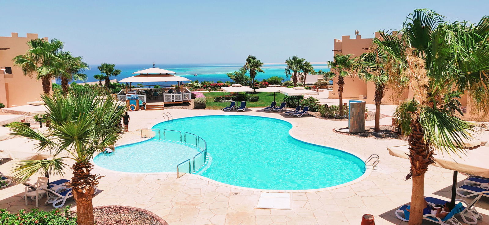 Hotel Sky View Suites Hotel