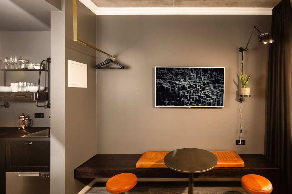 Hotel R13-A Townhouse Hotel