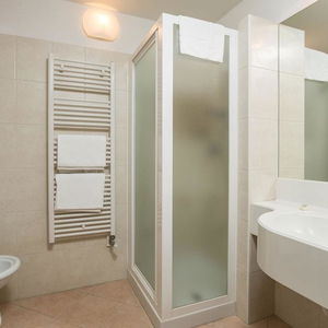 Hotel Ambiez cazare Madonna di Campiglio