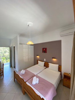Anemona Studios