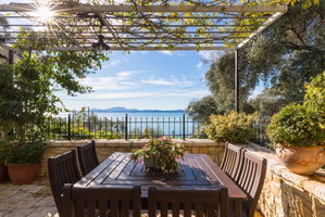 Hotel Tatiana Seaview House By Konnect cazare Nisaki