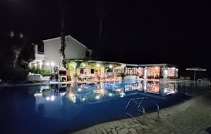 Hotel Alexandros Studios Apartments cazare Roda