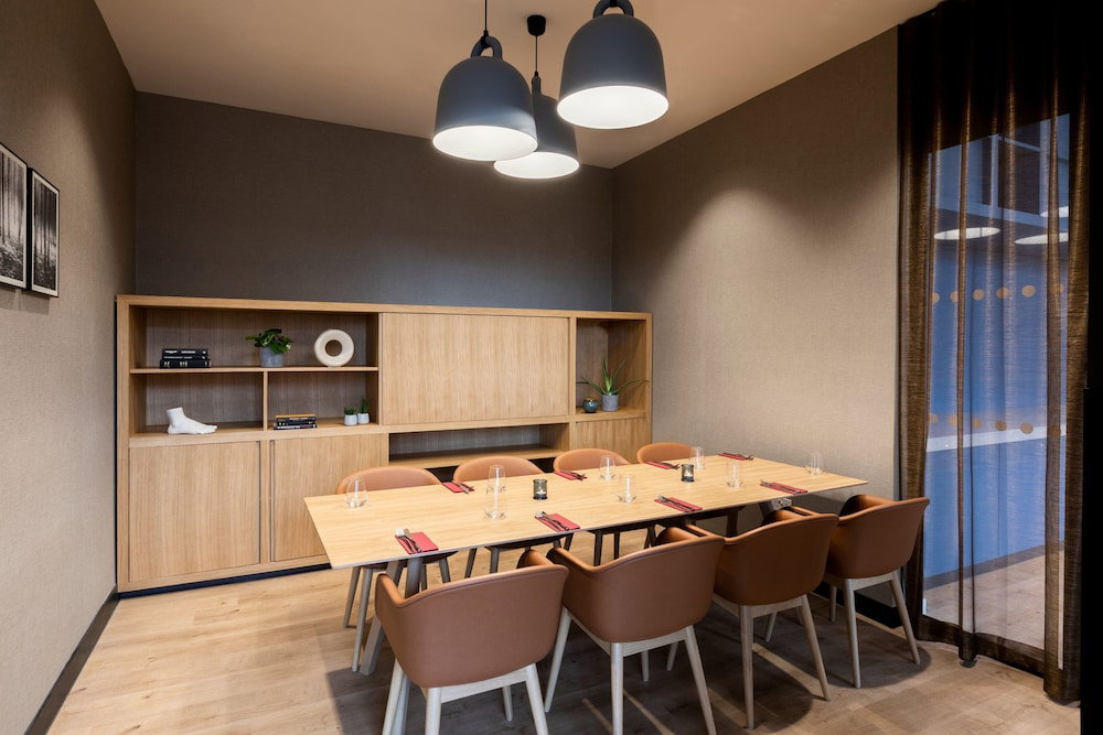 Courtyard By Marriott Glasgow Sec