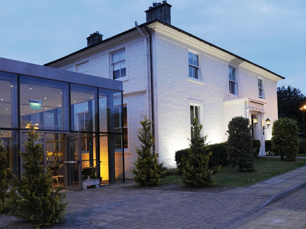 Macdonald Crutherland House And Spa
