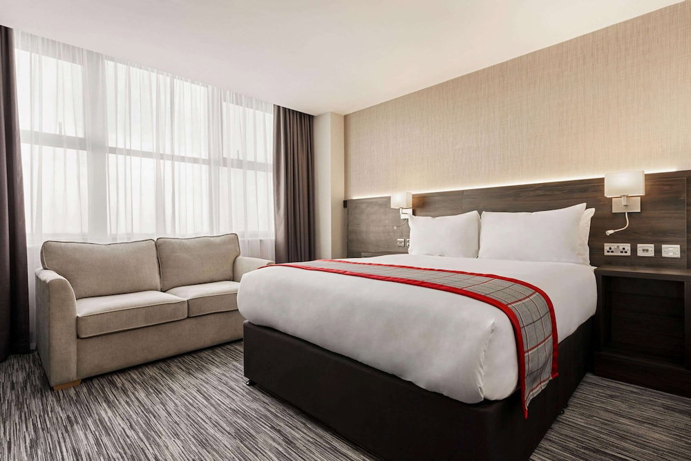 Ramada By Wyndham East Kilbride