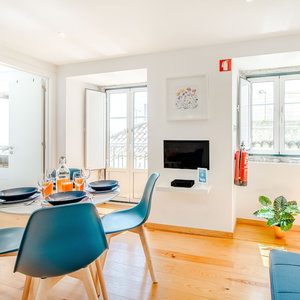 Sejur Alfama Charming Apartment vacanta Lisabona
