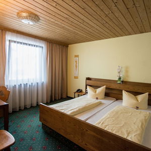 Hotel Avenue Altenfurt cazare Nuremberg