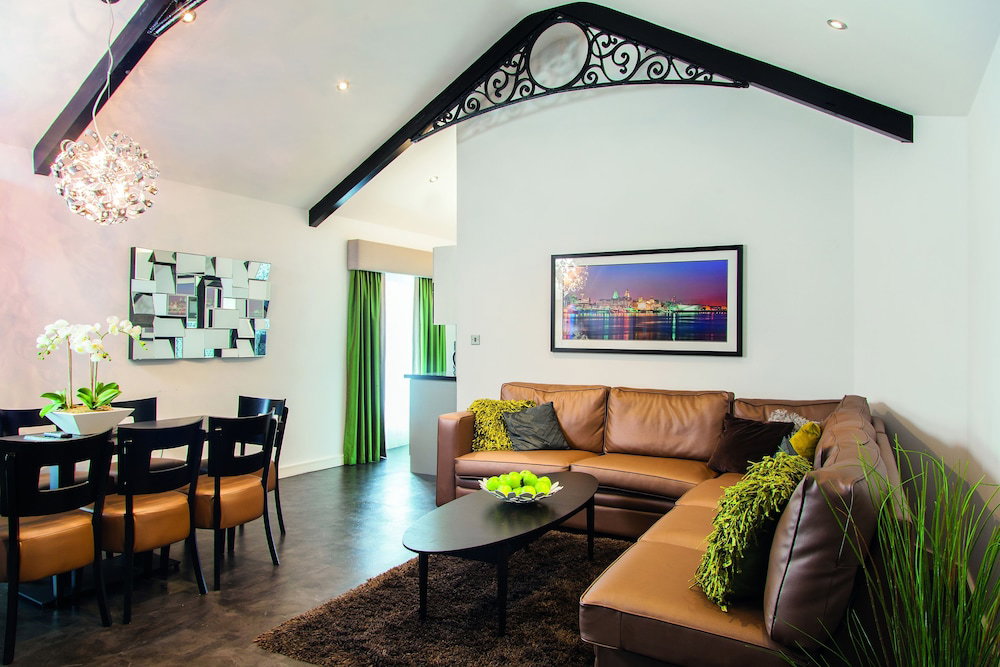 Hotel Epic Apart Hotel - Seel Street