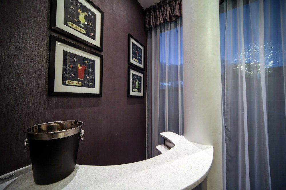Epic Apart Hotel - Seel Street
