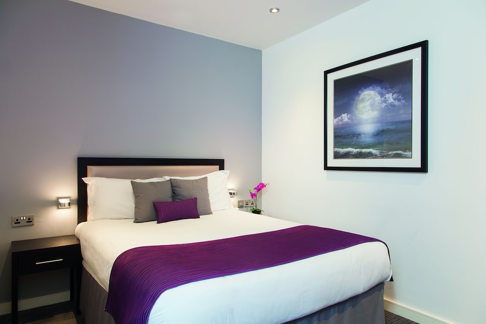 Epic Apart Hotel - Seel Street