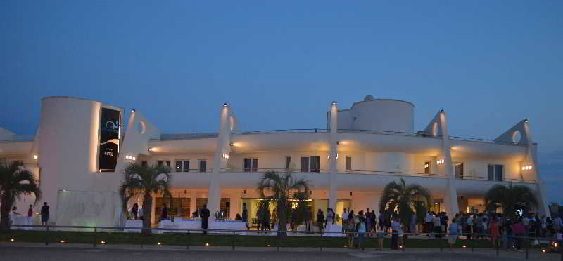 Callistos Hotel