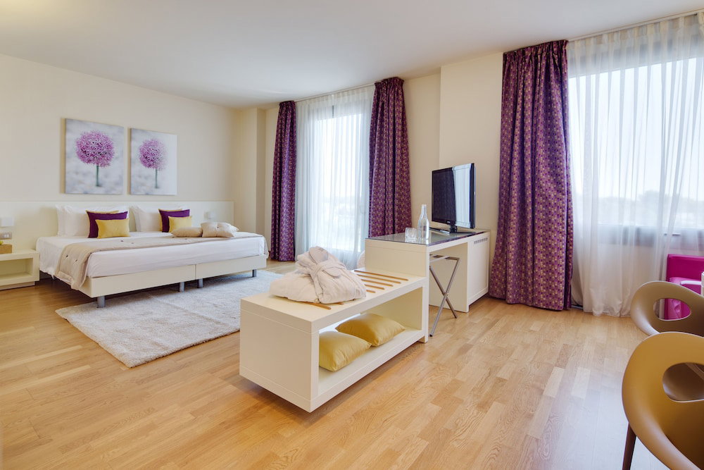 Best Western Plus Leone Di Messapia Hotel & Conference