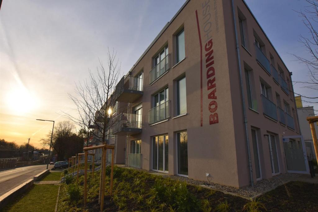 Hotel Boardinghouse Henschelstrasse