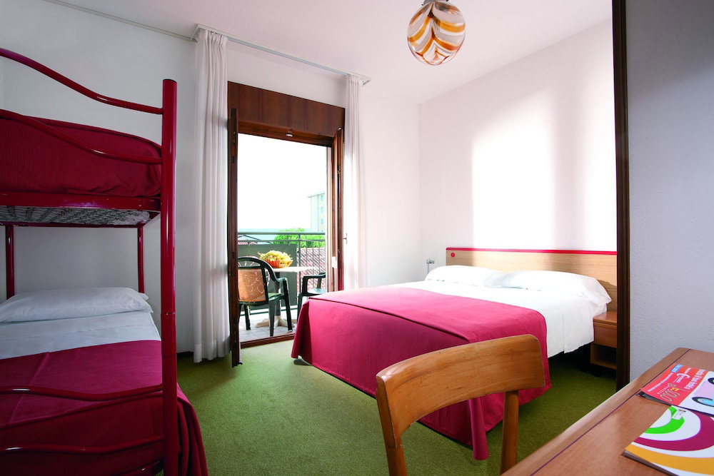 Hotel Diana