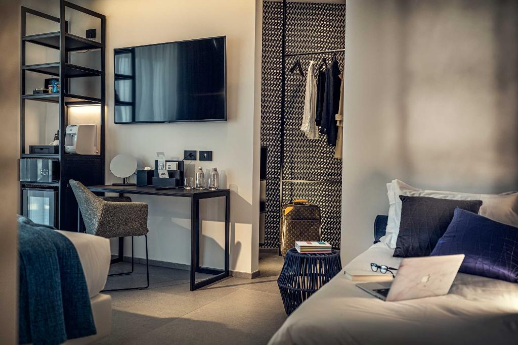 J44 Lifestyle Hotel