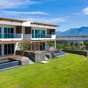 Hotel Alma Resort cazare Cam Ranh