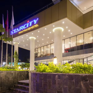 Hotel Starcity Hotel & Condotel Beachfront Nha Trang cazare Nha Trang