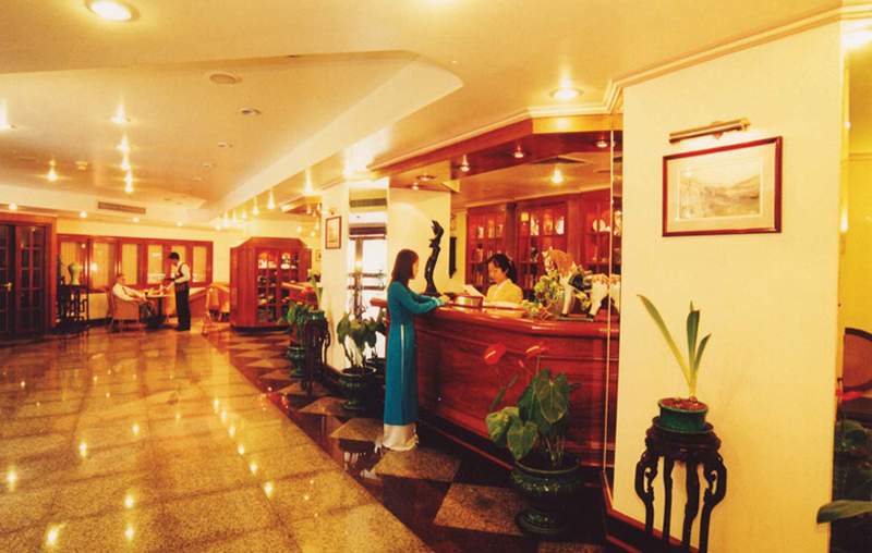 Windsor Plaza Hotel