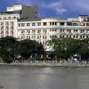 Hotel Pullman Saigon Centre cazare Ho Chi Minh City