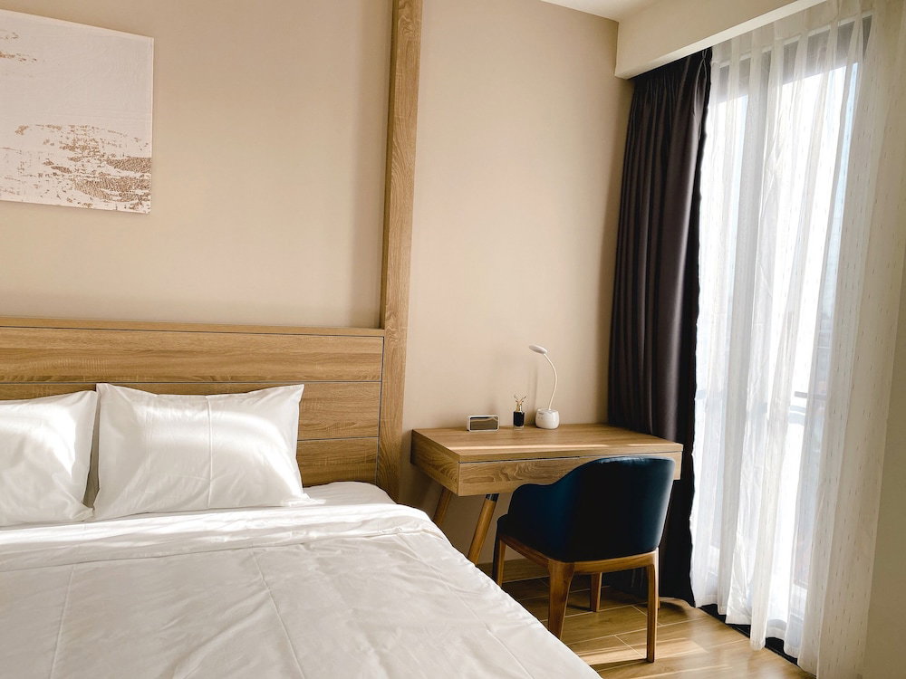 Ph Hotel & Apartment