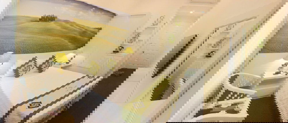 Hotel Khach San Tuong Vi - Van Cao