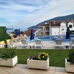 Hotel Apartmani Niksic cazare Herceg Novi
