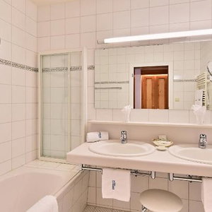 Hotel Sporthotel Enzian cazare Vorarlberg