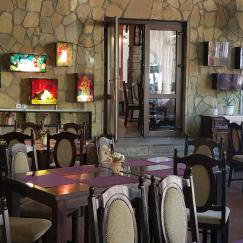 Hotel Pensiunea La Cetate cazare Targu Neamt