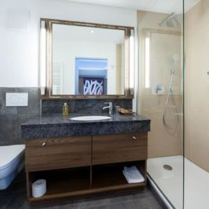 Hotel Kronenhotel Stuttgart cazare Stuttgart