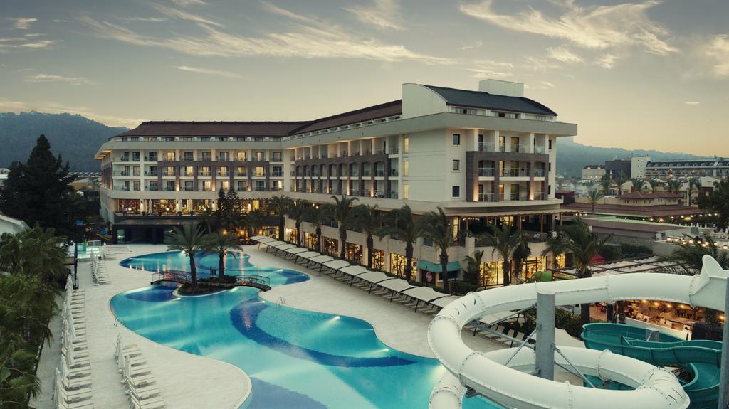 dal travel Double Tree By Hilton Kemer