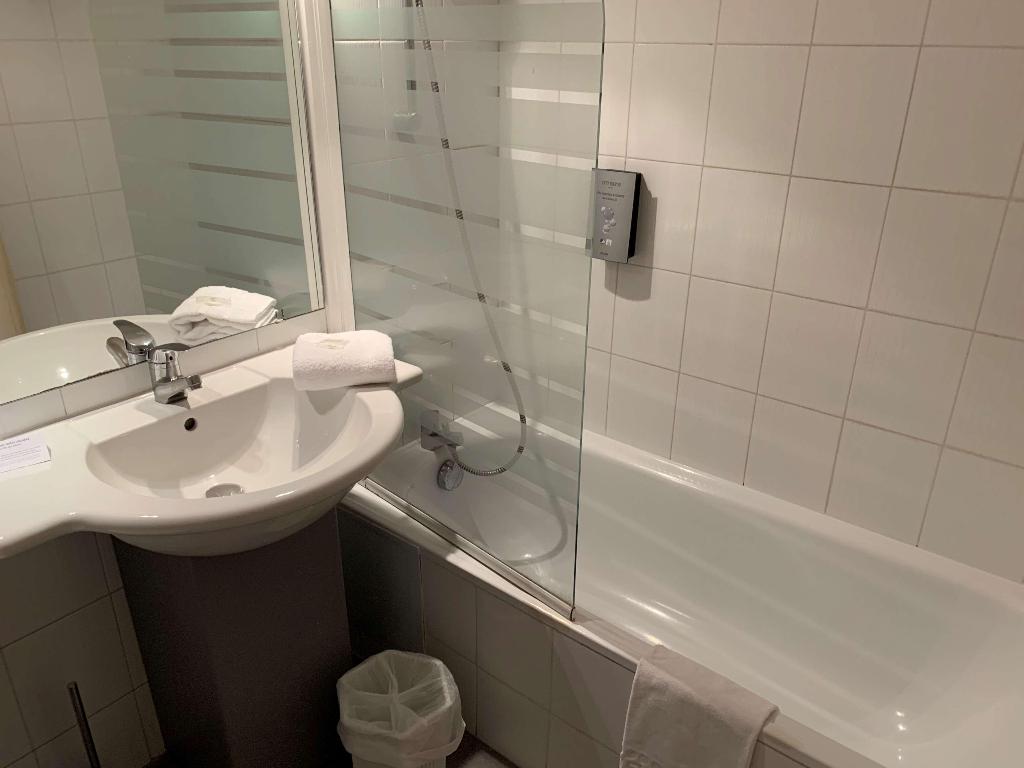 Best Western Le Paradou Avignon - Sud